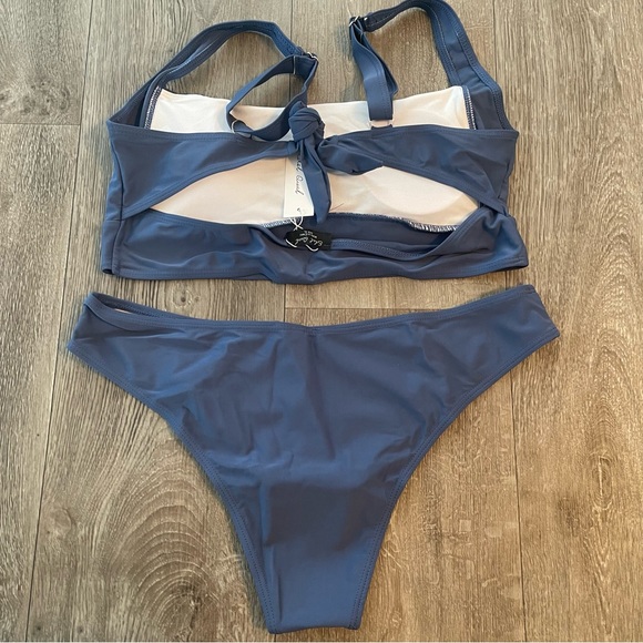 New Two Piece Bathing Suit Swim Bikini Set Size Extra Large Blue Rusched Charms - Picture 3 of 4